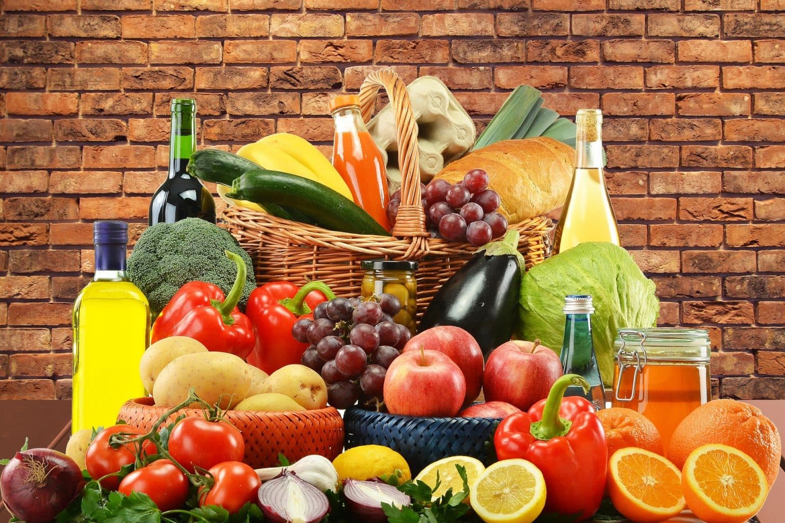 Food & Groceries